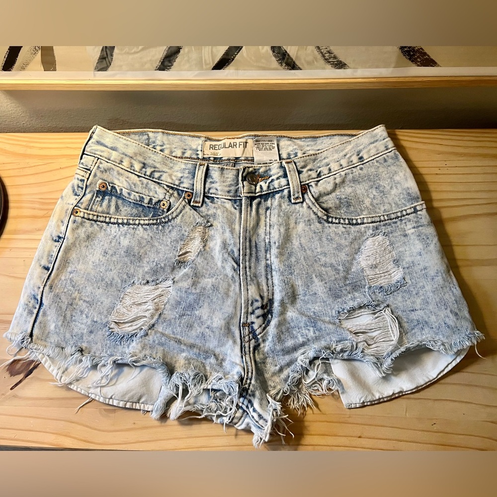 Distressed denim Shorts